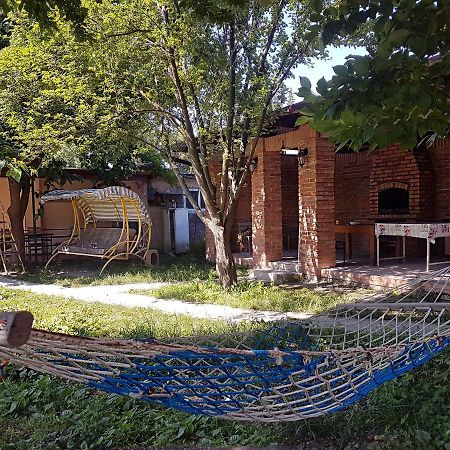 Guest House Villa ควาเรลี ภายนอก รูปภาพ