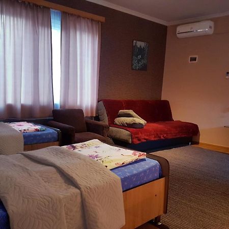 Guest House Villa ควาเรลี ภายนอก รูปภาพ