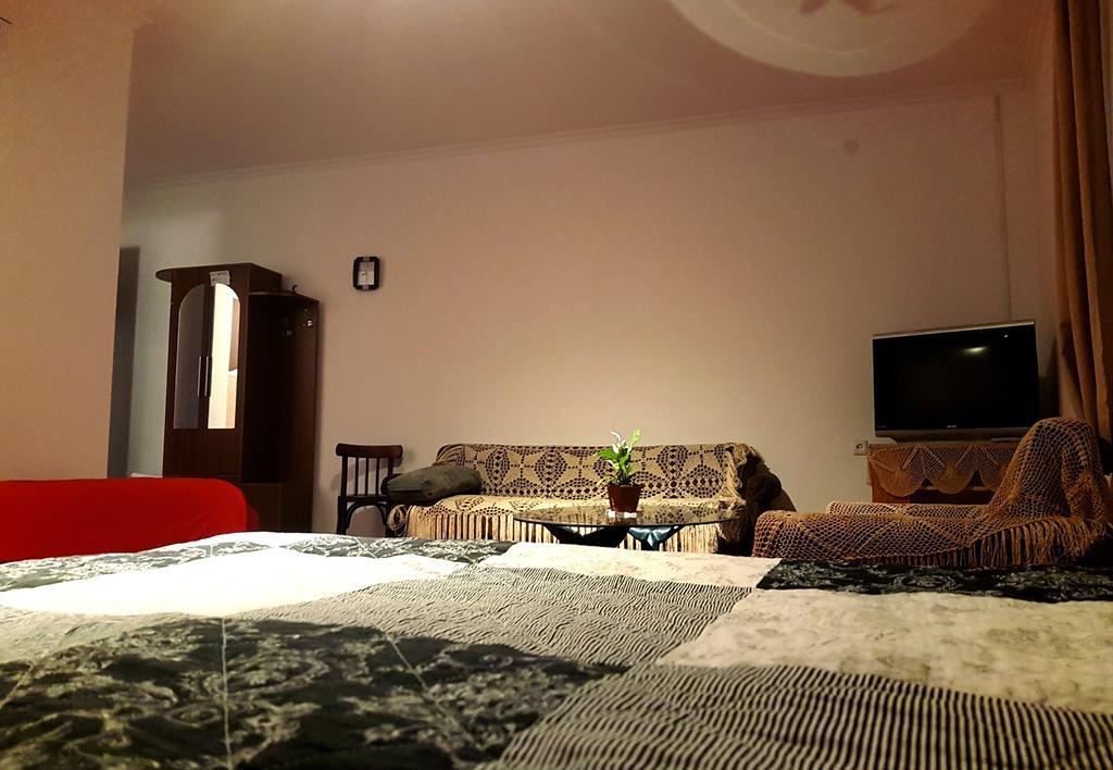 Guest House Villa ควาเรลี ภายนอก รูปภาพ