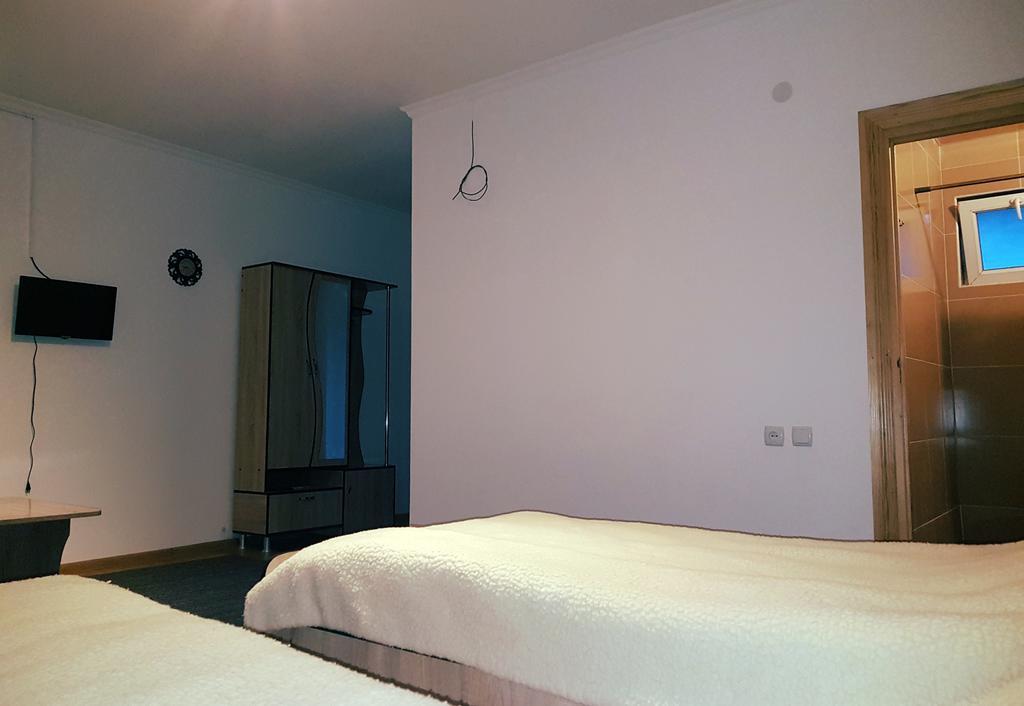 Guest House Villa ควาเรลี ภายนอก รูปภาพ