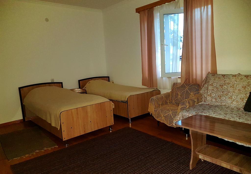Guest House Villa ควาเรลี ภายนอก รูปภาพ