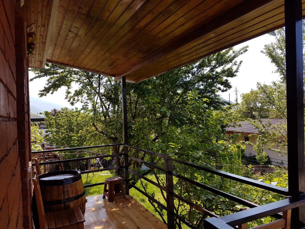 Guest House Villa ควาเรลี ภายนอก รูปภาพ