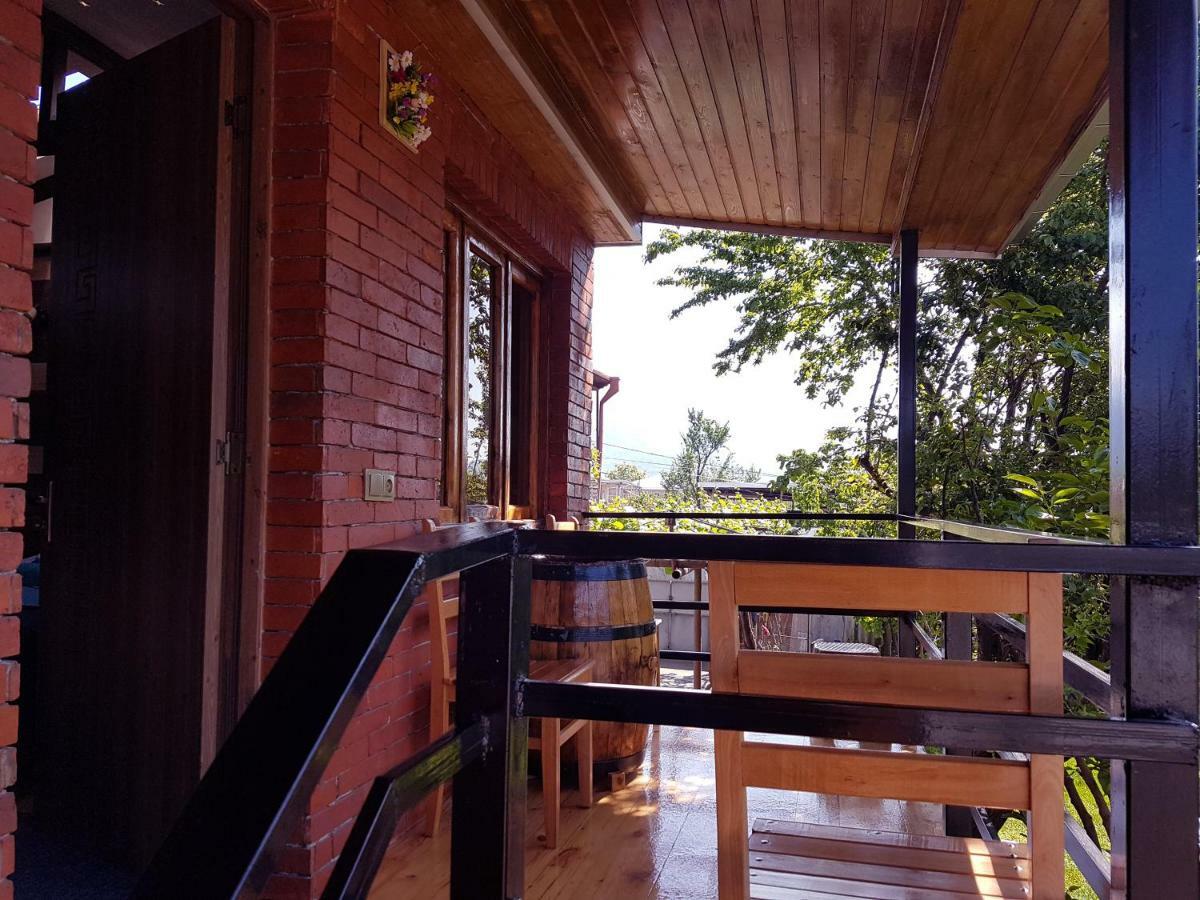 Guest House Villa ควาเรลี ภายนอก รูปภาพ